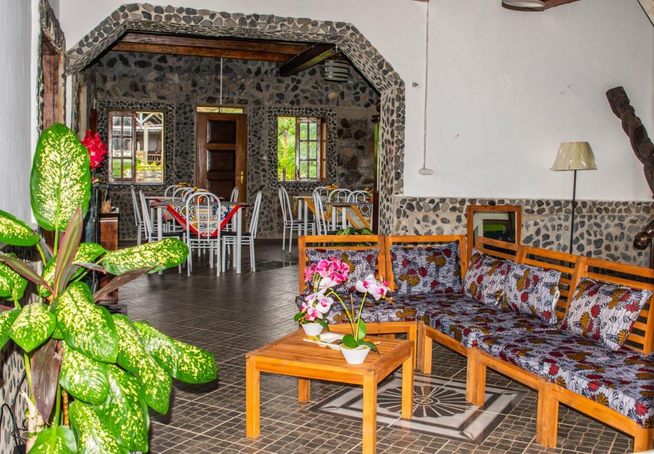 Pousada Vila Paraiso Santa Cruz Esterno foto